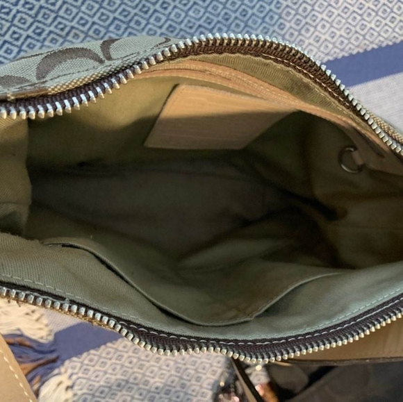 Coach Signature C - Picture 3 of 3